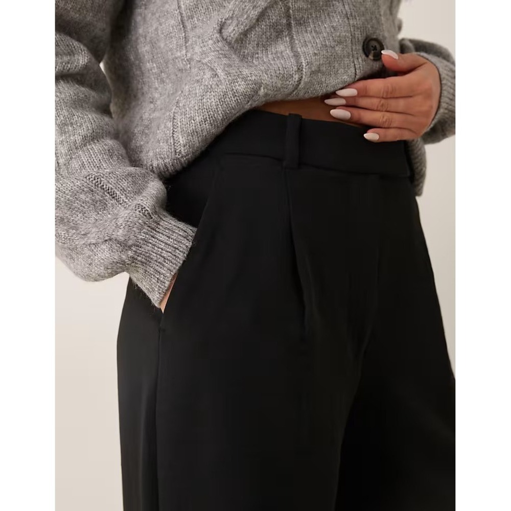 NEW Abercrombie & Fitch High Rise Pleated Ultra Wide Leg Trouser Black 28 6L - Picture 6 of 16